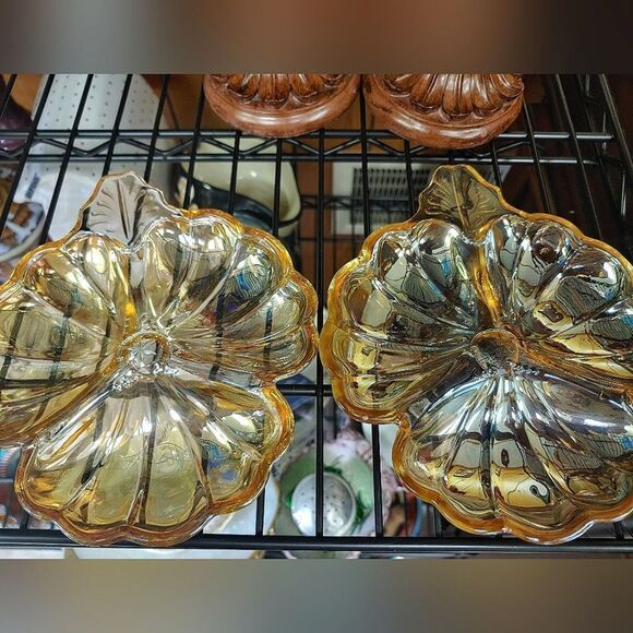 Vintage Jeanette glass clover dishes - Picture 4 of 5